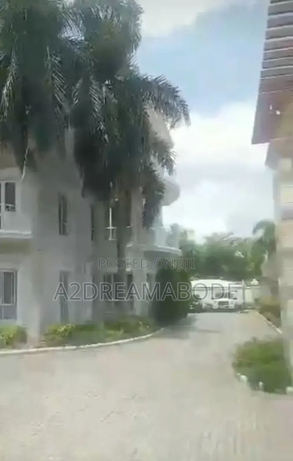 20bdrm Block of Flats in Banana Island, Ikoyi for sale in Ikoyi