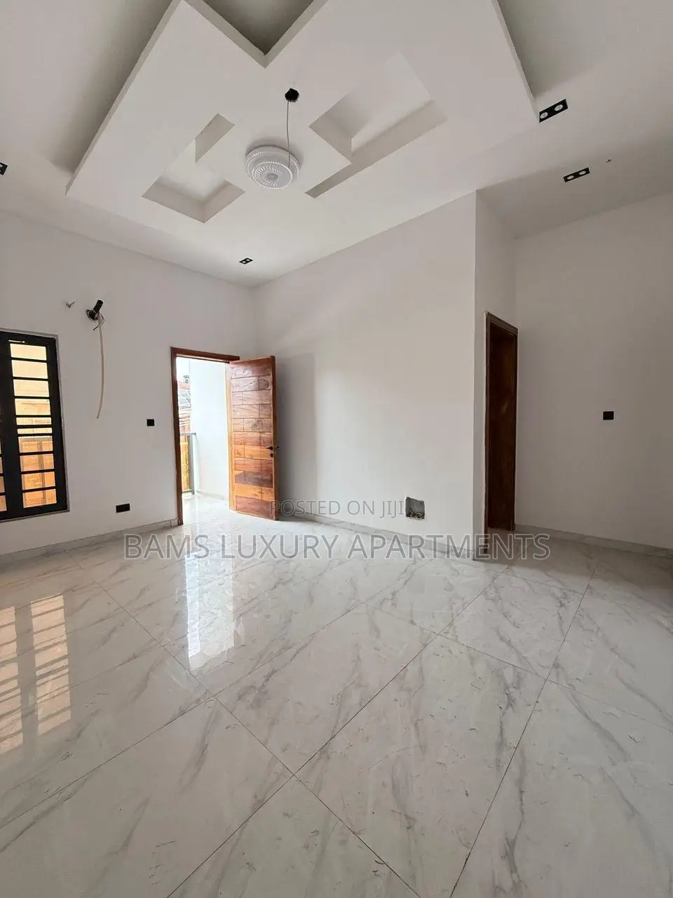 Furnished 5bdrm Duplex in Osapa London for sale in Osapa london