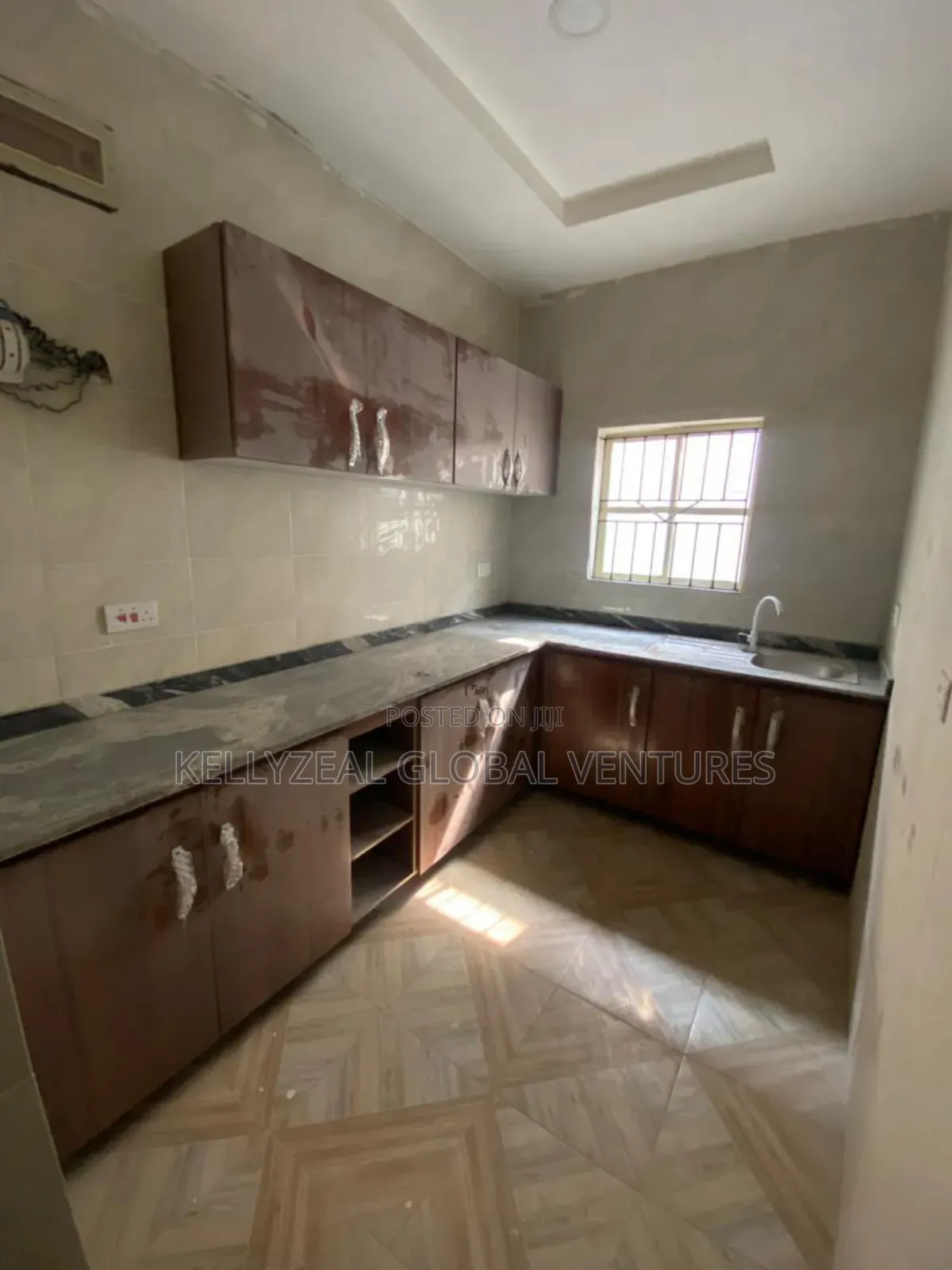 1bdrm Room & Parlour in Gloryland Estate, Ago Palace for rent in Ago Palace