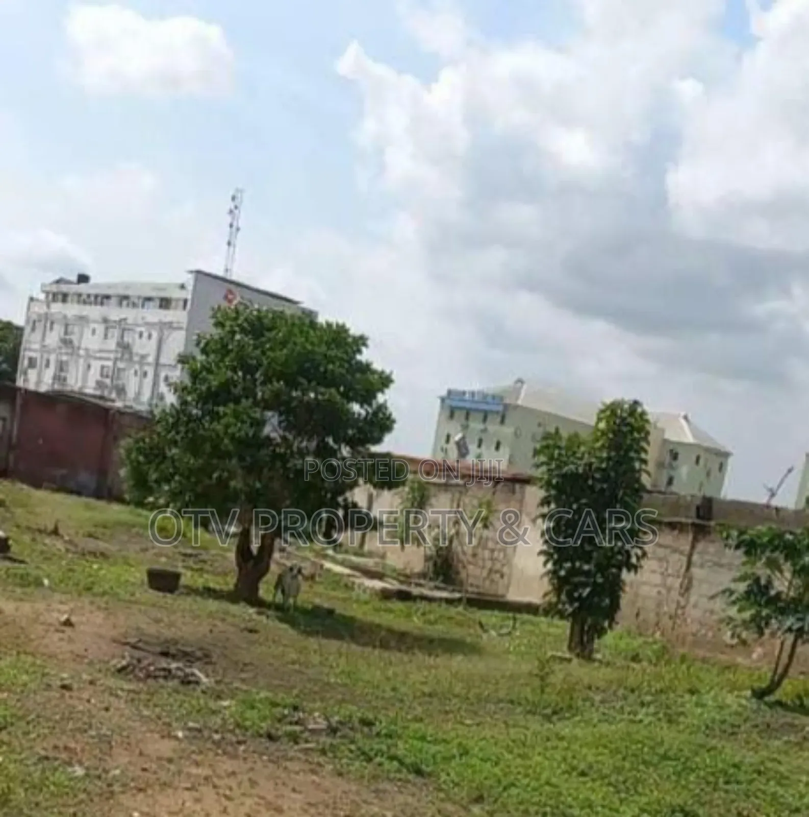 : 700sqm2 Square Meters for Commercial for Sale in Awolowo Way
