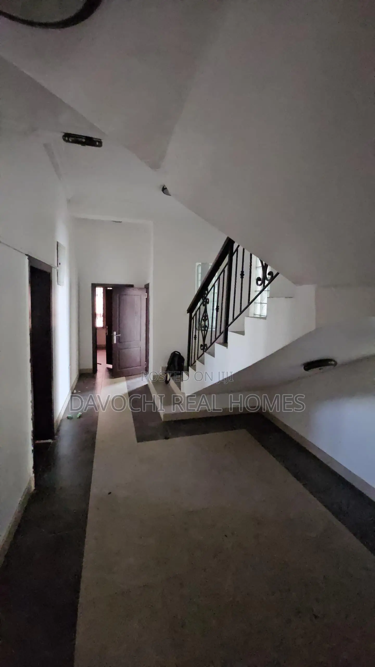 5bdrm Duplex in Ajah for rent in Ado / Ajah