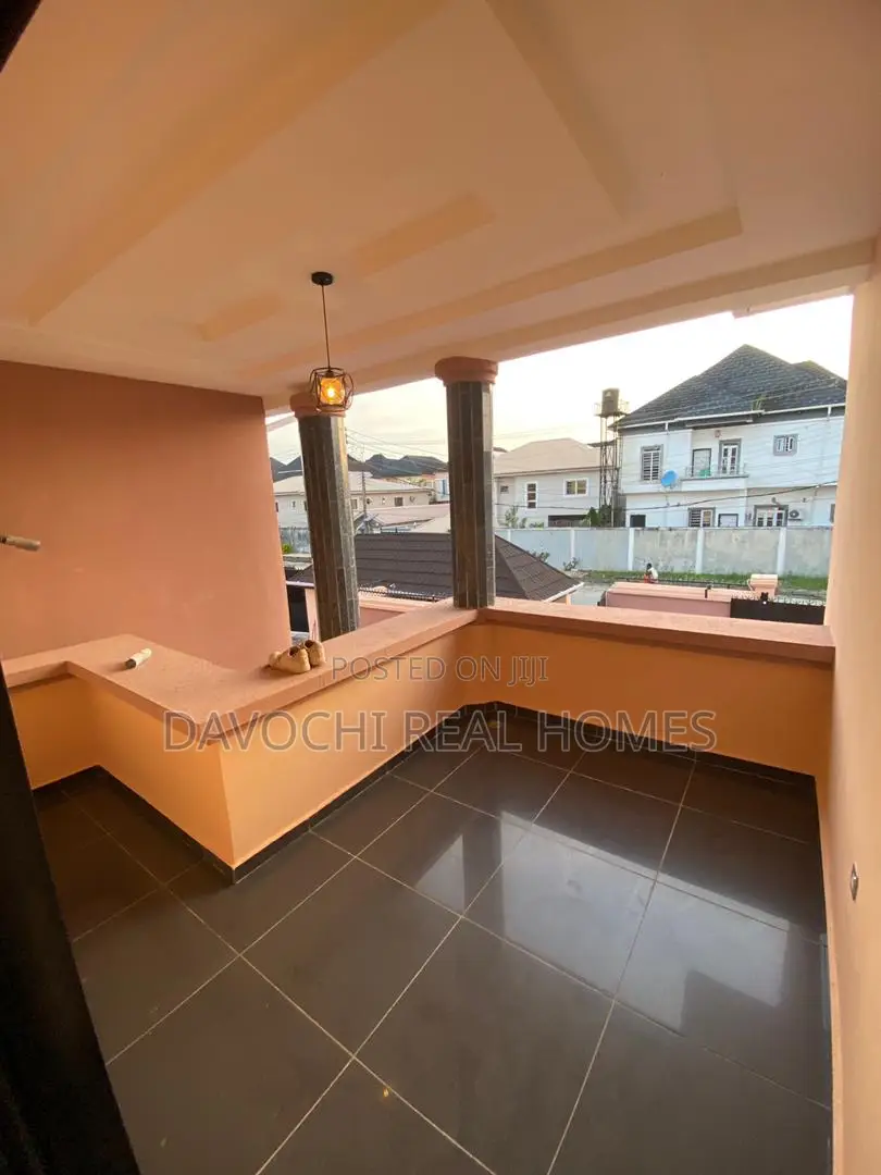 5bdrm Duplex in Ikota for rent in Ikota