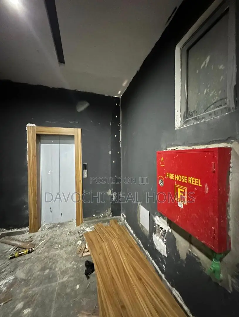 2bdrm Apartment in Orchid Road, Lekki Phase 2 for rent in Lekki Phase 2
