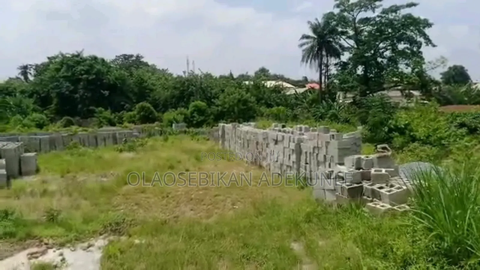 *Sales Oba Adesida, Iyaganku Gra*
*1500sqm Bare Land, in Ibadan