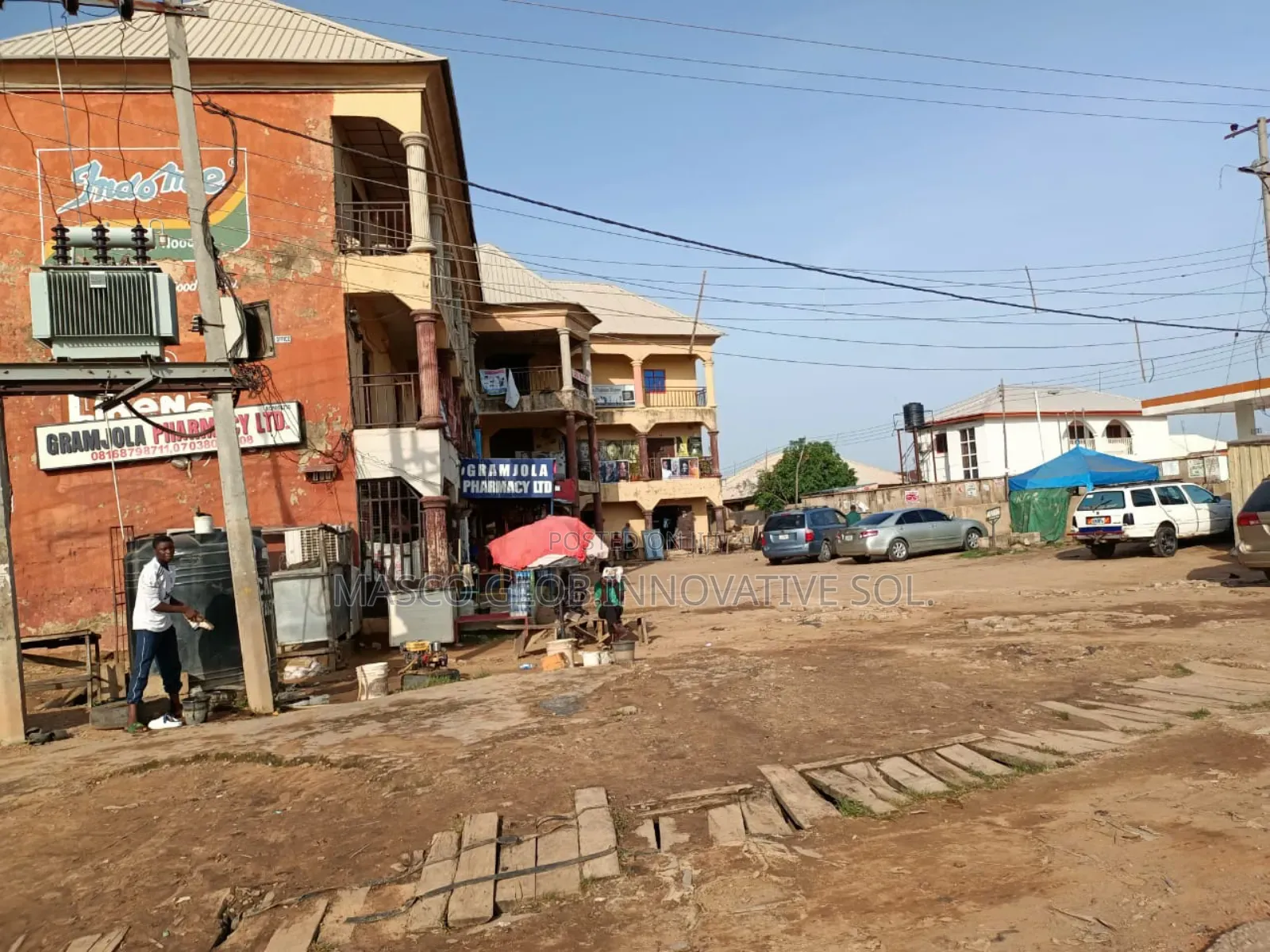 Commercial Plaza for Sale in Abuja in Nyanya