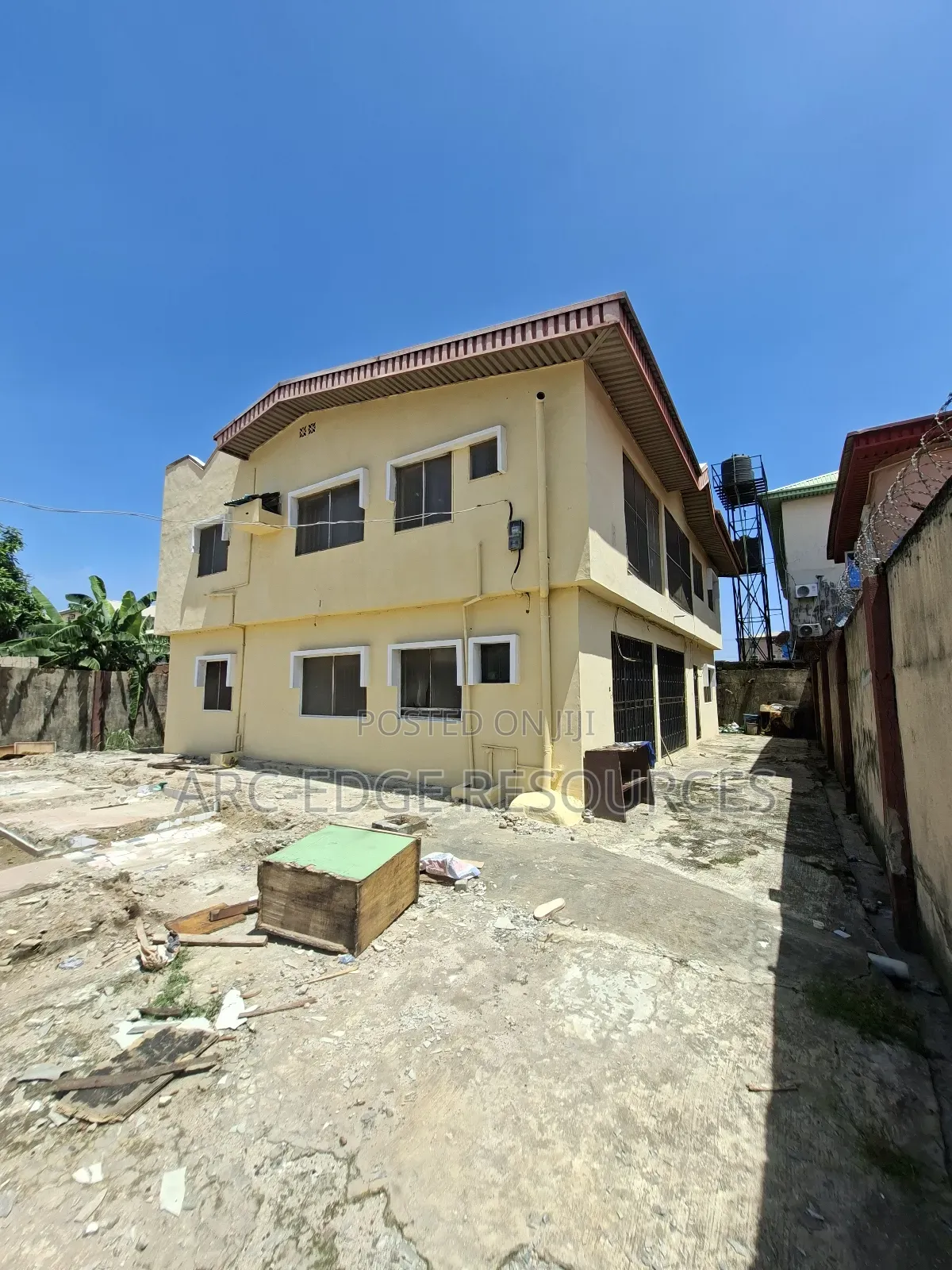 3bdrm Block of Flats in Ago Palace for sale in Ago Palace