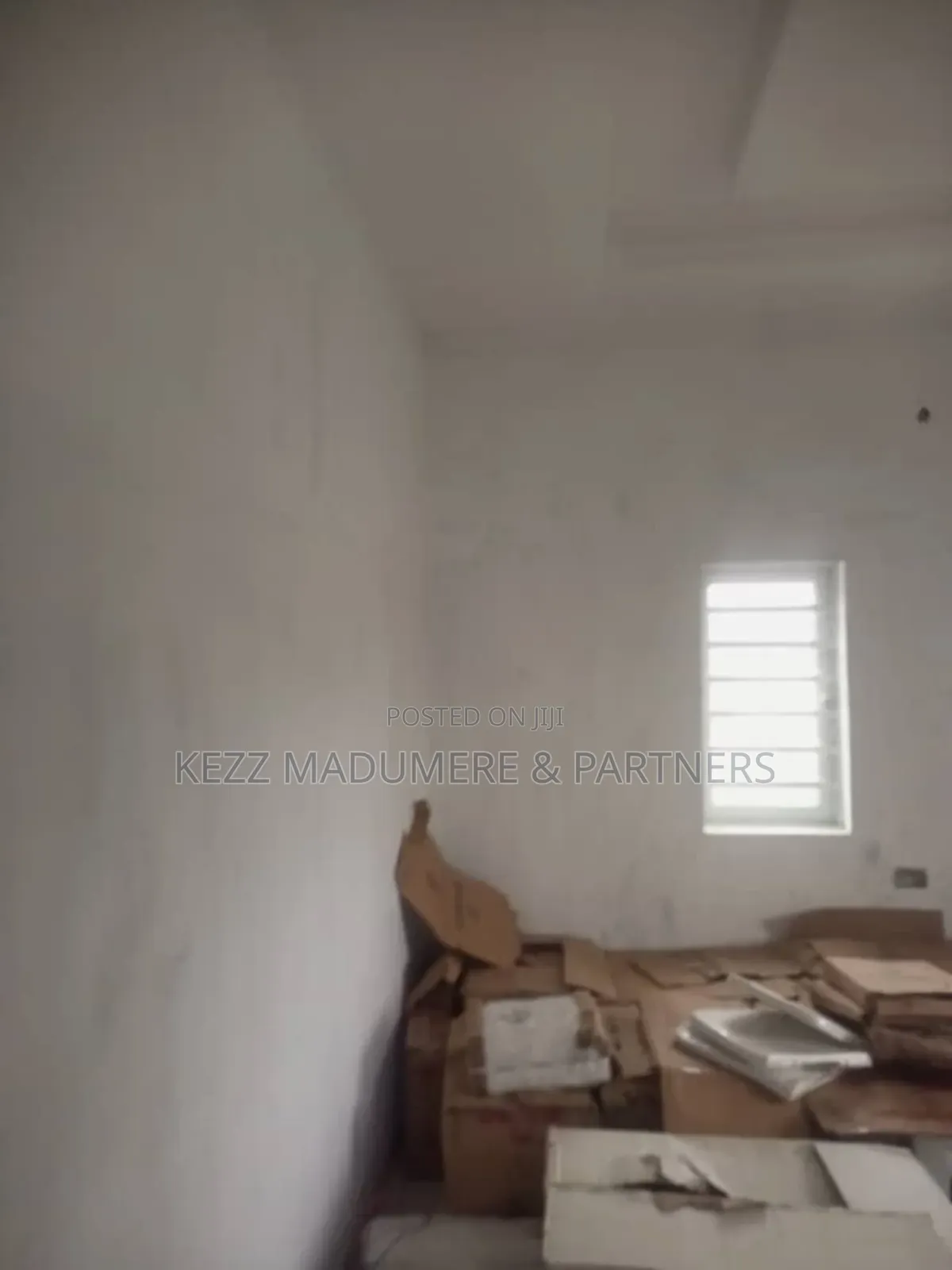 2bdrm Block of Flats in Off Sars Road, Port for rent in Port-Harcourt