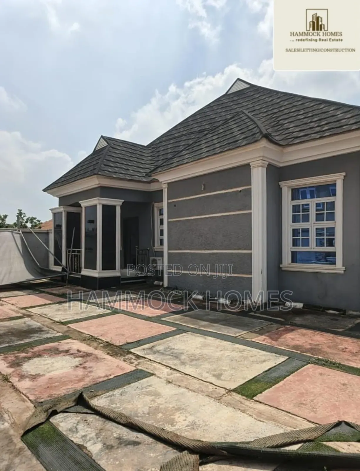 Furnished 3bdrm Bungalow in Arademi Estate Akobo for sale in Akobo