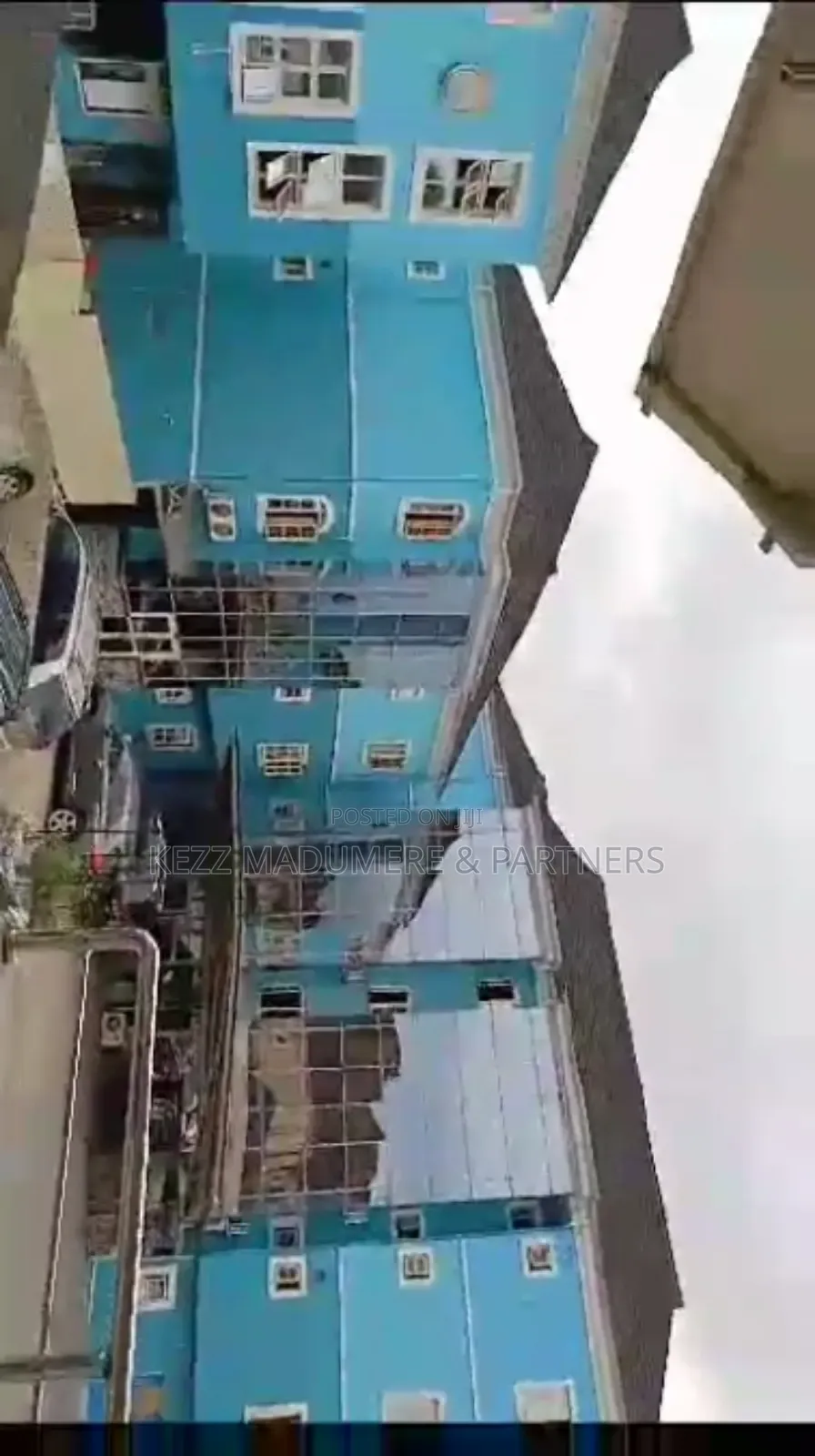 For Sale : 38 Rooms Hotel Near New Gra Ph in Port-Harcourt