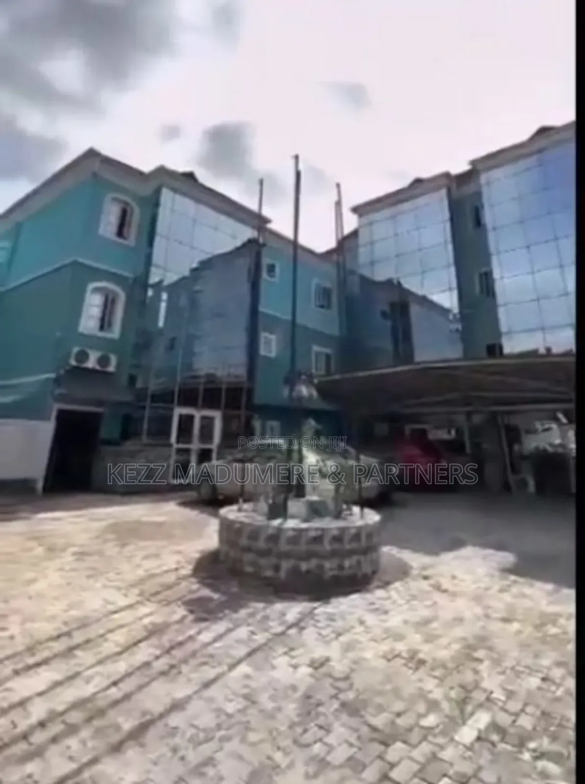 For Sale : 38 Rooms Hotel Near New Gra Ph in Port-Harcourt
