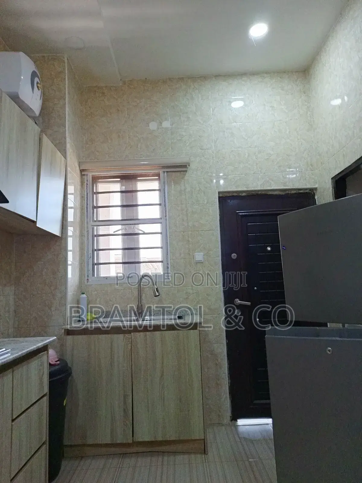 Furnished 3bdrm Block of Flats in Wuye for rent in Wuye