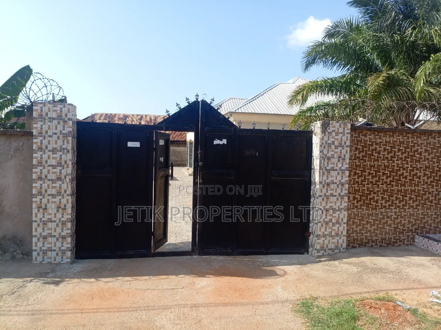 3bdrm Bungalow in Naka Road, Makurdi for sale in Makurdi