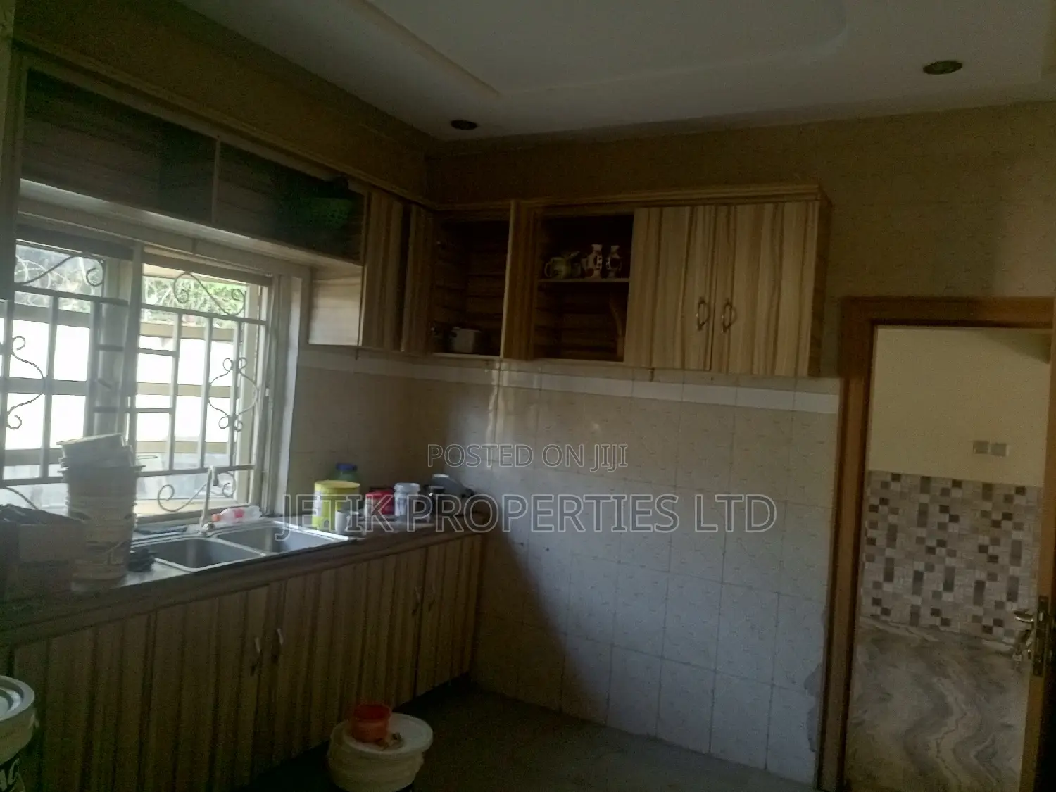 3bdrm Bungalow in Naka Road, Makurdi for sale in Makurdi