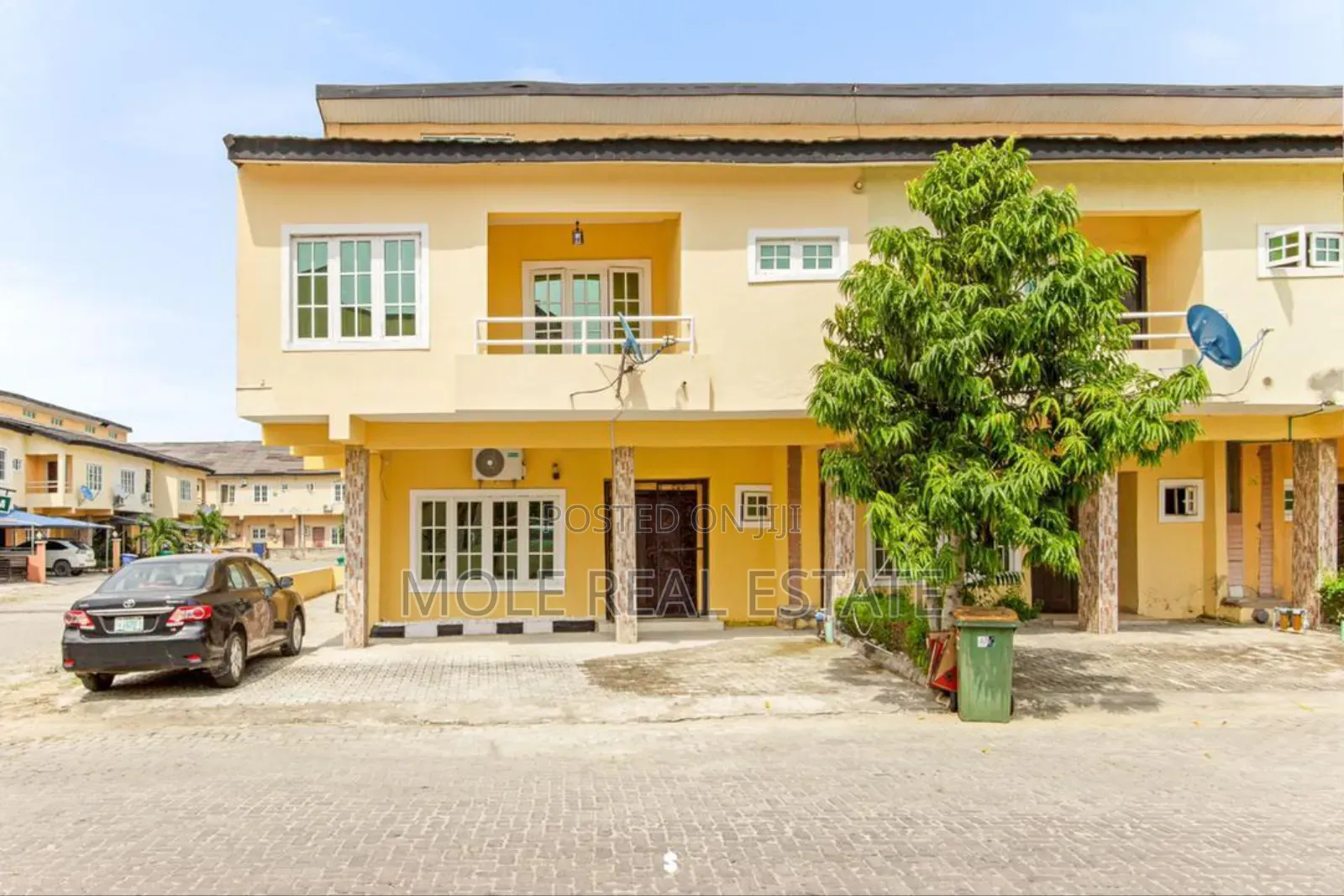 Furnished 4bdrm Duplex in Lèki Phase 1 for sale in Lekki Phase 1