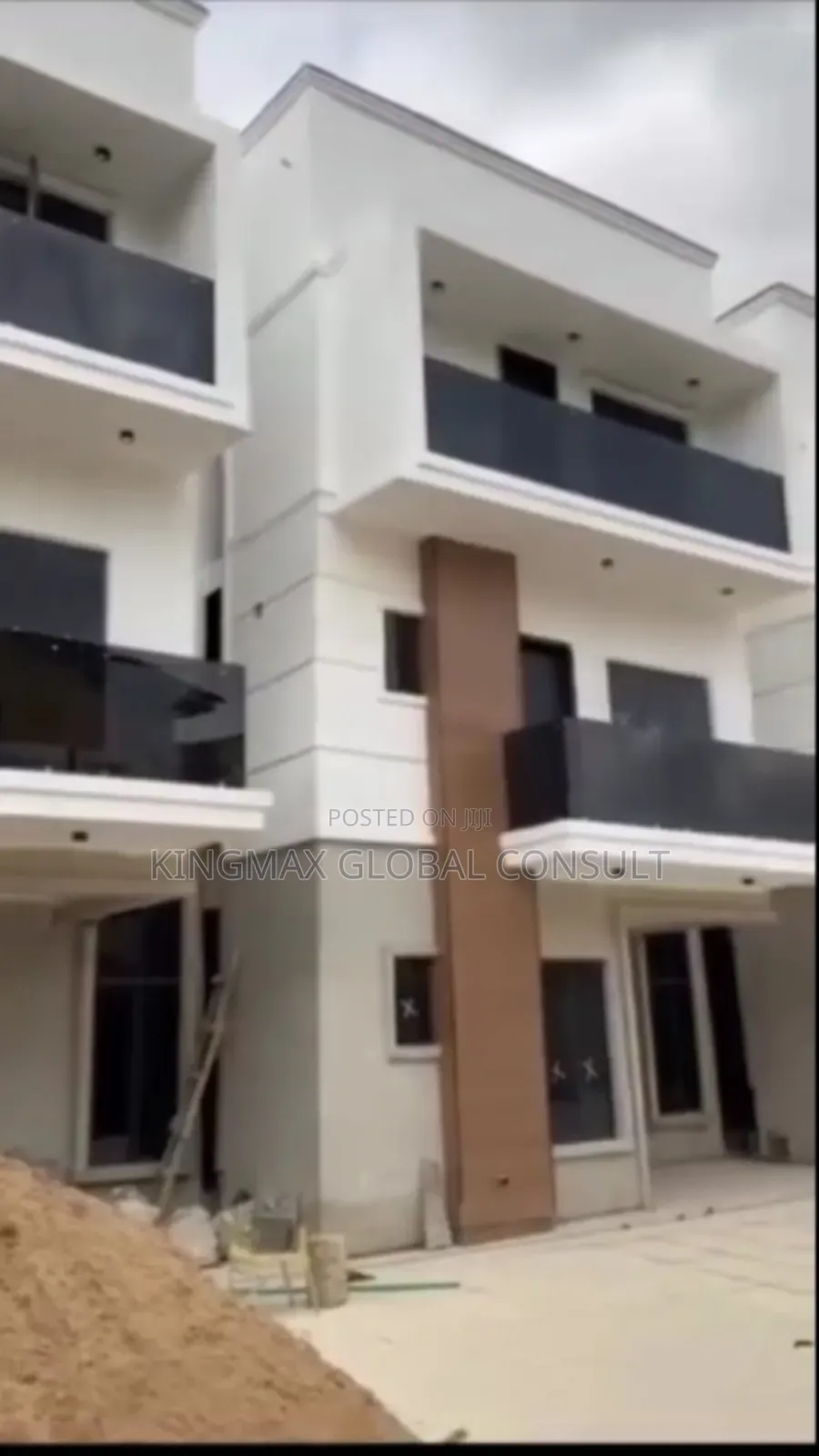 Furnished 5bdrm Duplex in Wuse District for sale in Zone 7 / Wuse