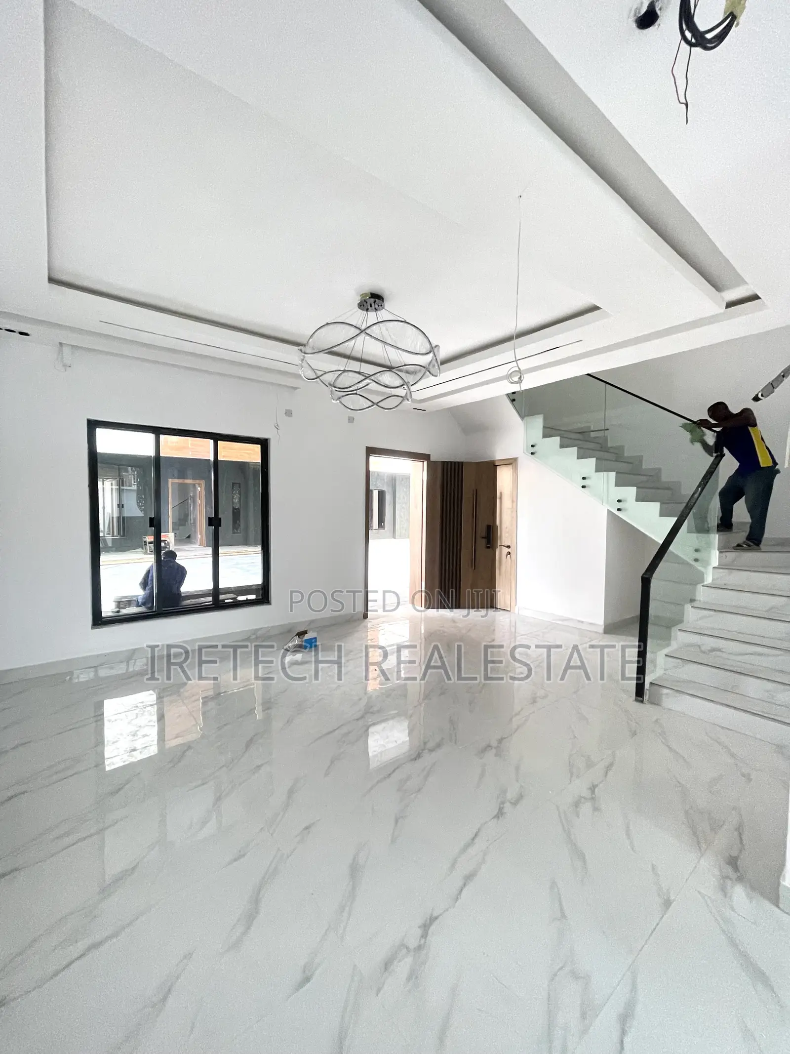 4bdrm Townhouse/Terrace in Lekki Phase 1 Lagos for sale in Lekki
