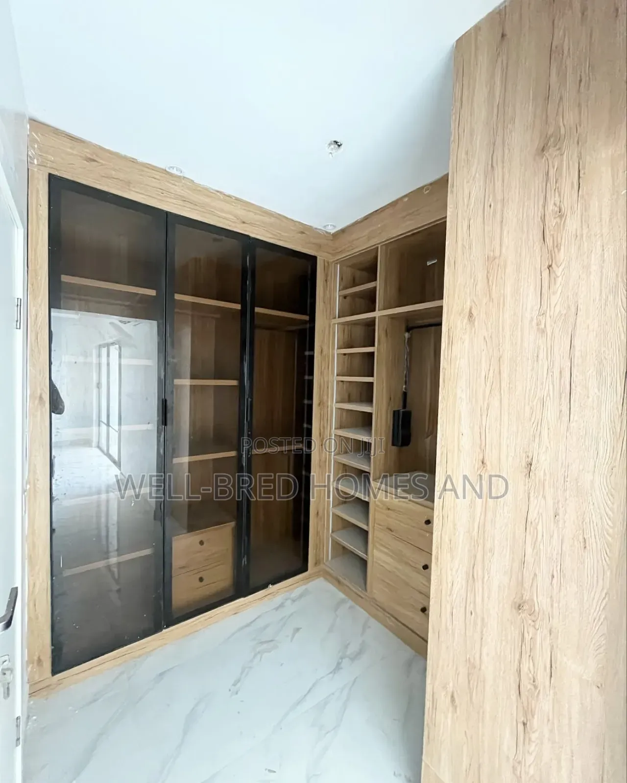2bdrm Apartment in Lekki Right Hand for rent in Lekki