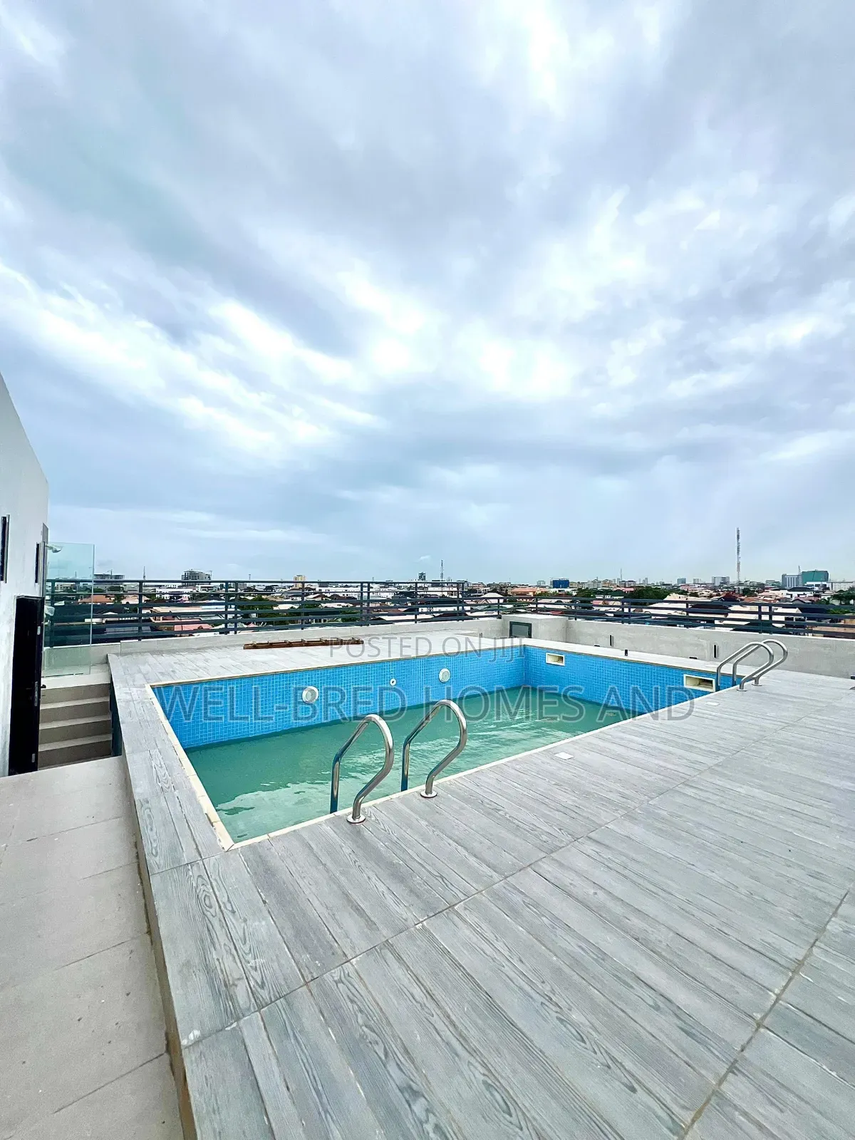 3bdrm Apartment in Lekki Phase 1 Lagos for sale in Lekki Phase 1