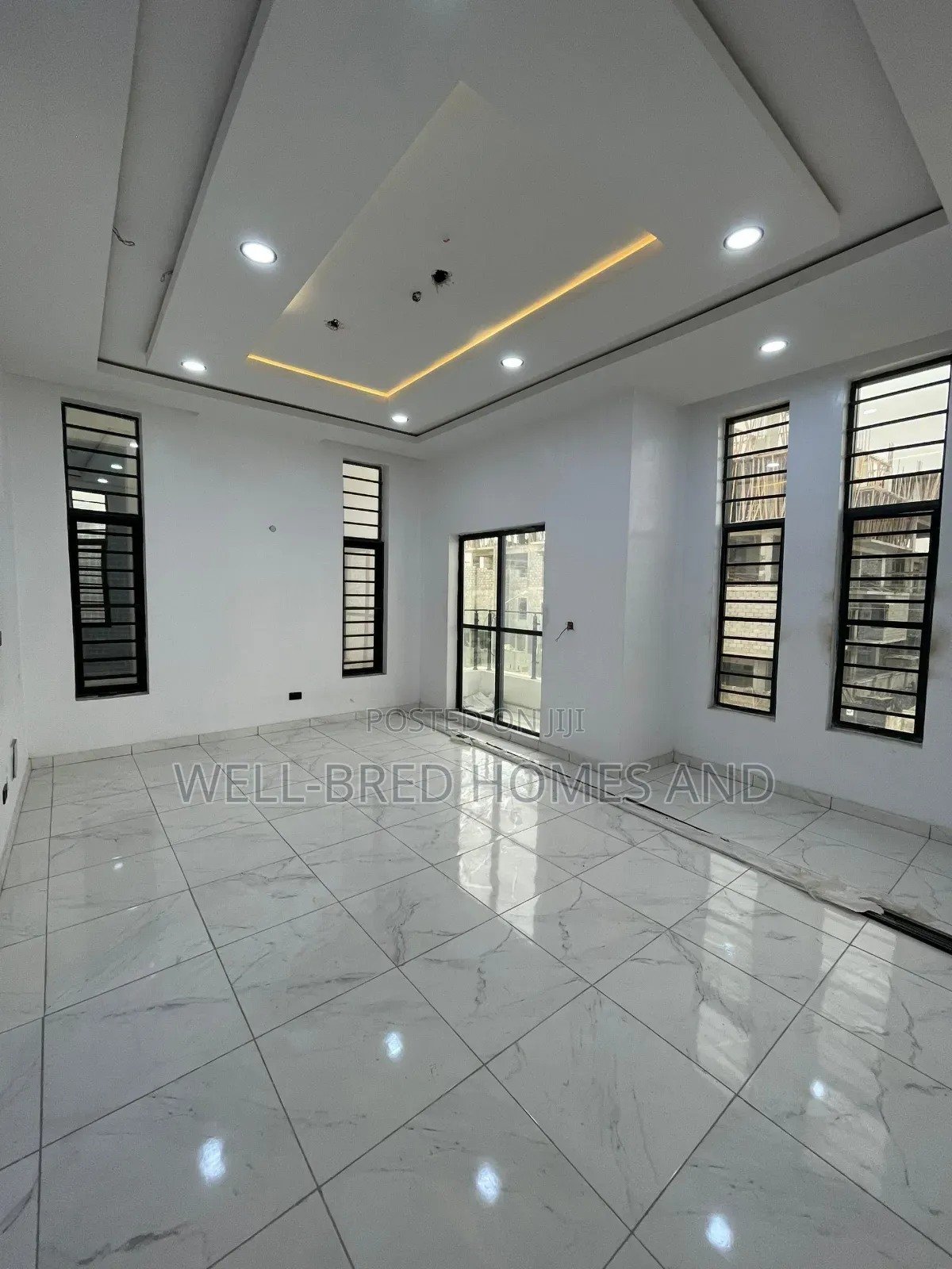 5bdrm Duplex in Ikate Lekki Lagos for sale in Lekki Phase 1