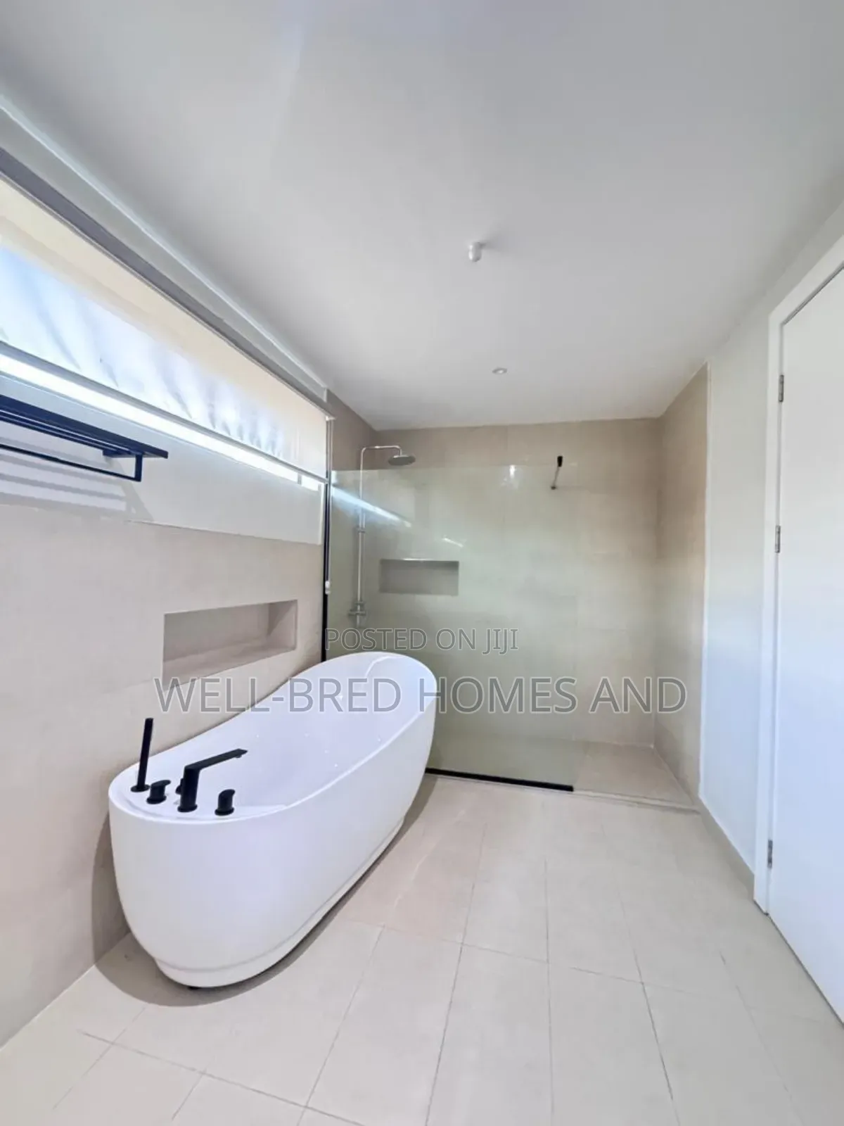 5bdrm Duplex in Lekki Phase 1 Lagos for sale in Lekki Phase 1