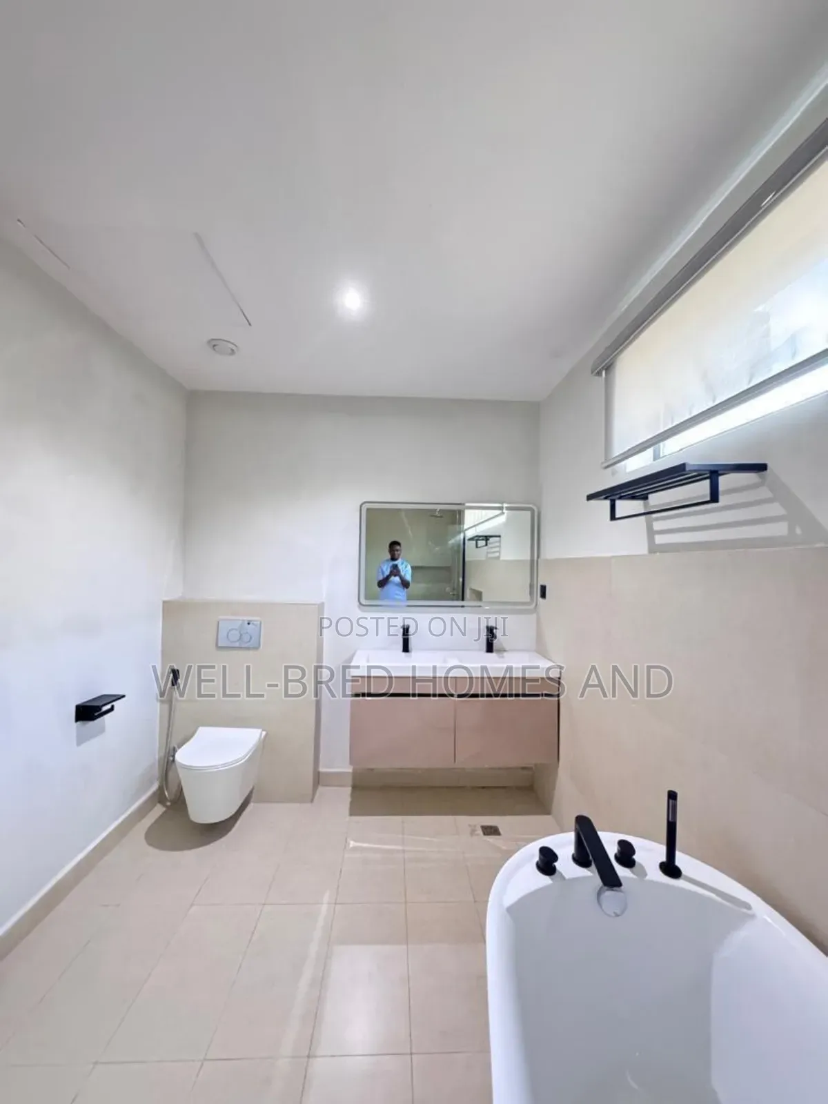 5bdrm Duplex in Lekki Phase 1 Lagos for sale in Lekki Phase 1