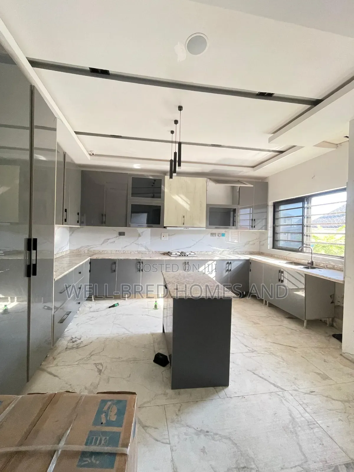 4bdrm Apartment in Ikate Lekki Lagos for sale in Lekki