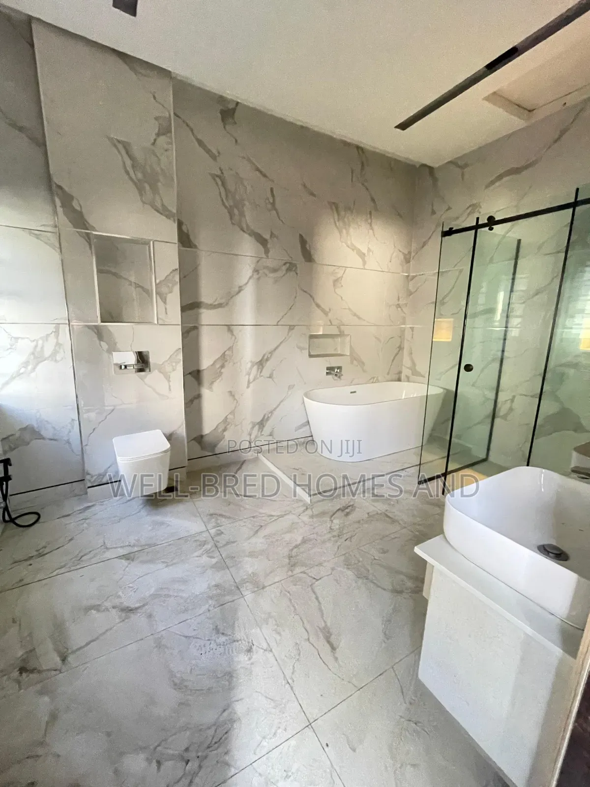 4bdrm Apartment in Ikate Lekki Lagos for sale in Lekki