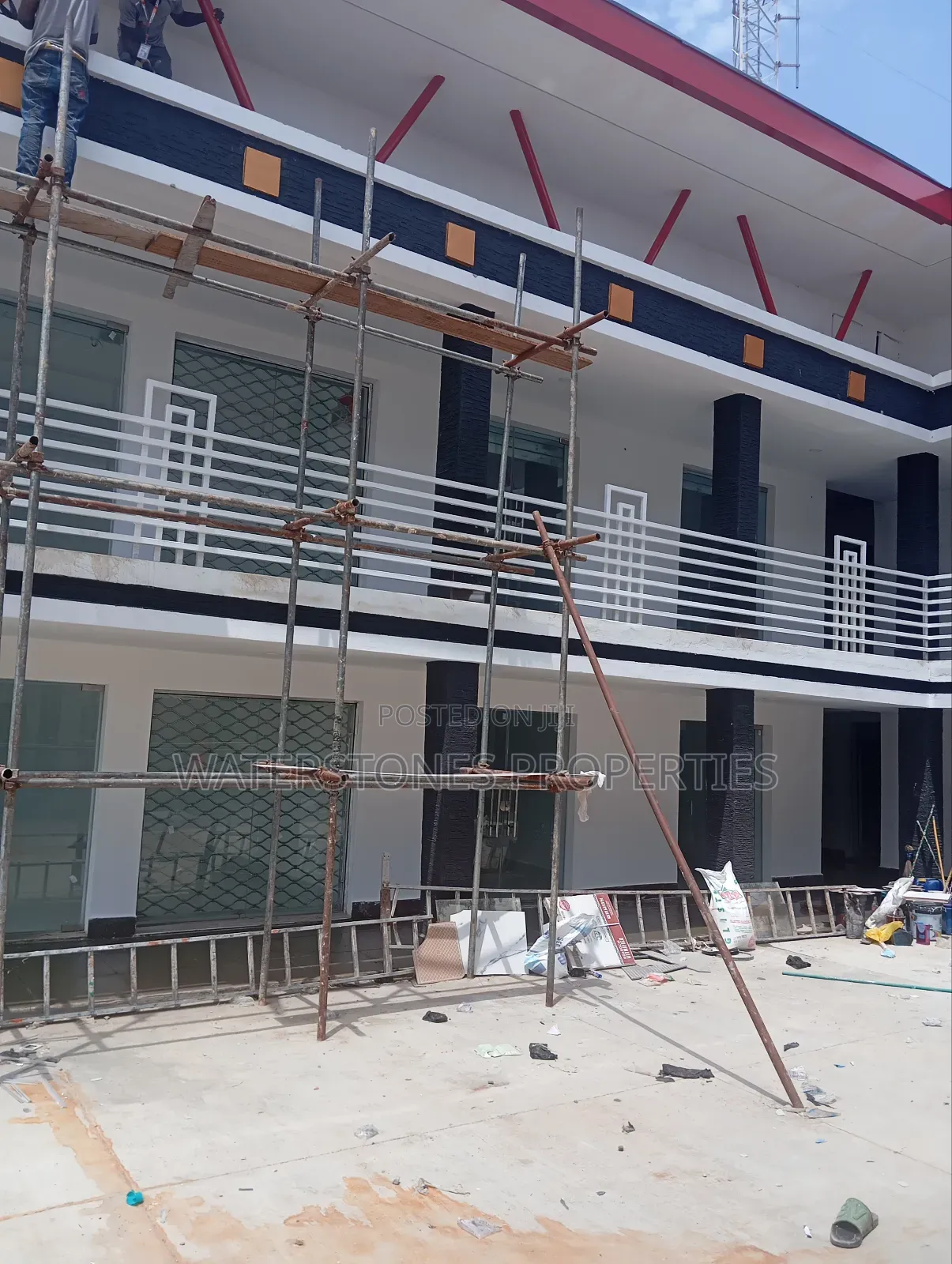 Office Space in Asaba in Oshimili South