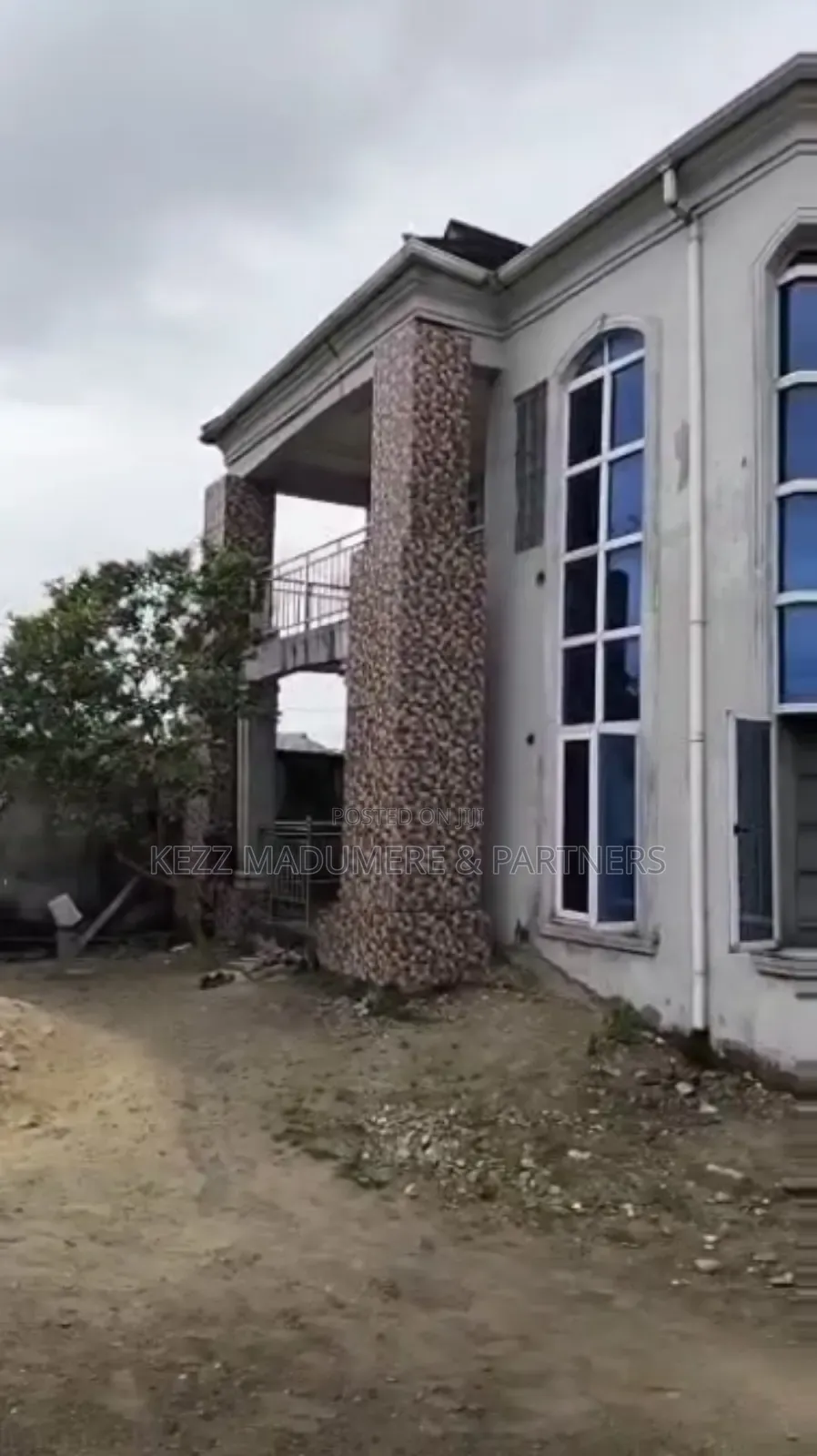 5bdrm Duplex in Off Eneka Rd, By 114 for sale in Port-Harcourt