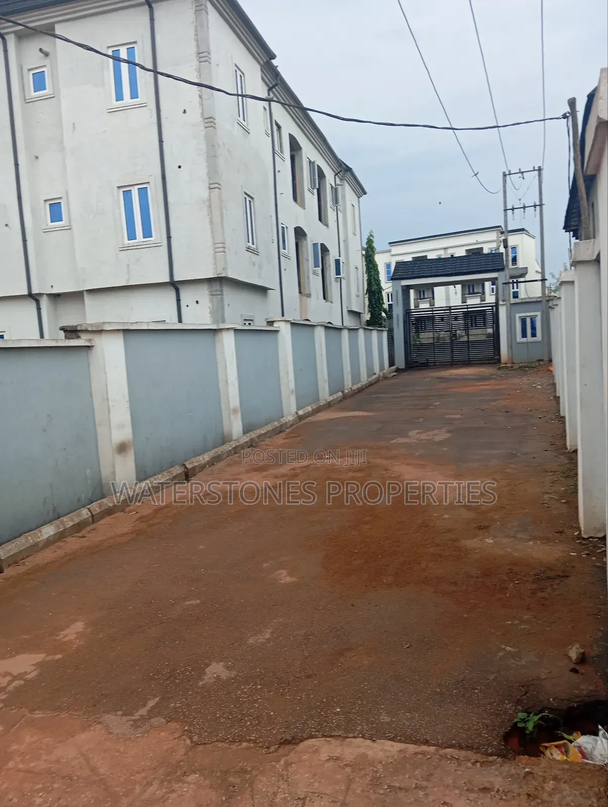 Duplex for Sale in Oshimili South