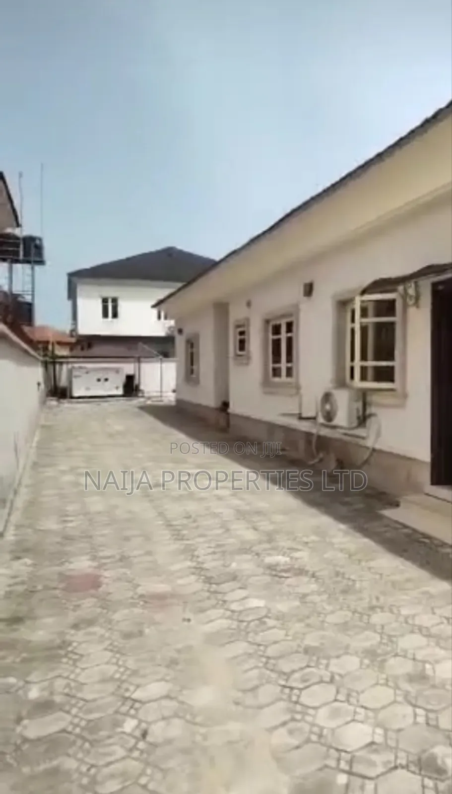 4bdrm Bungalow in Sunview Estate, Sangotedo for sale in Sangotedo