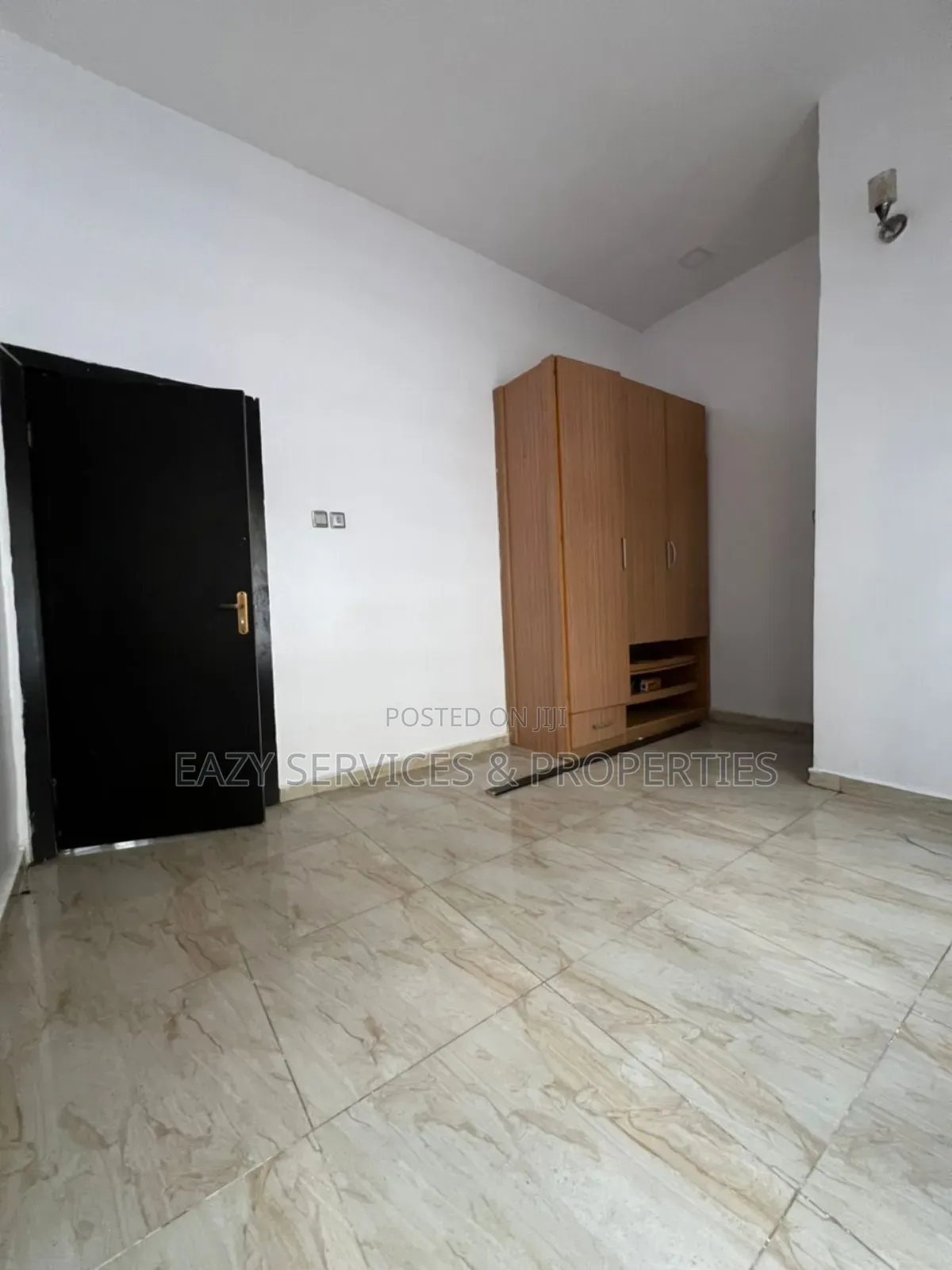 1bdrm Shared Apartment in Gated And Secured, Osapa london for rent in Osapa london
