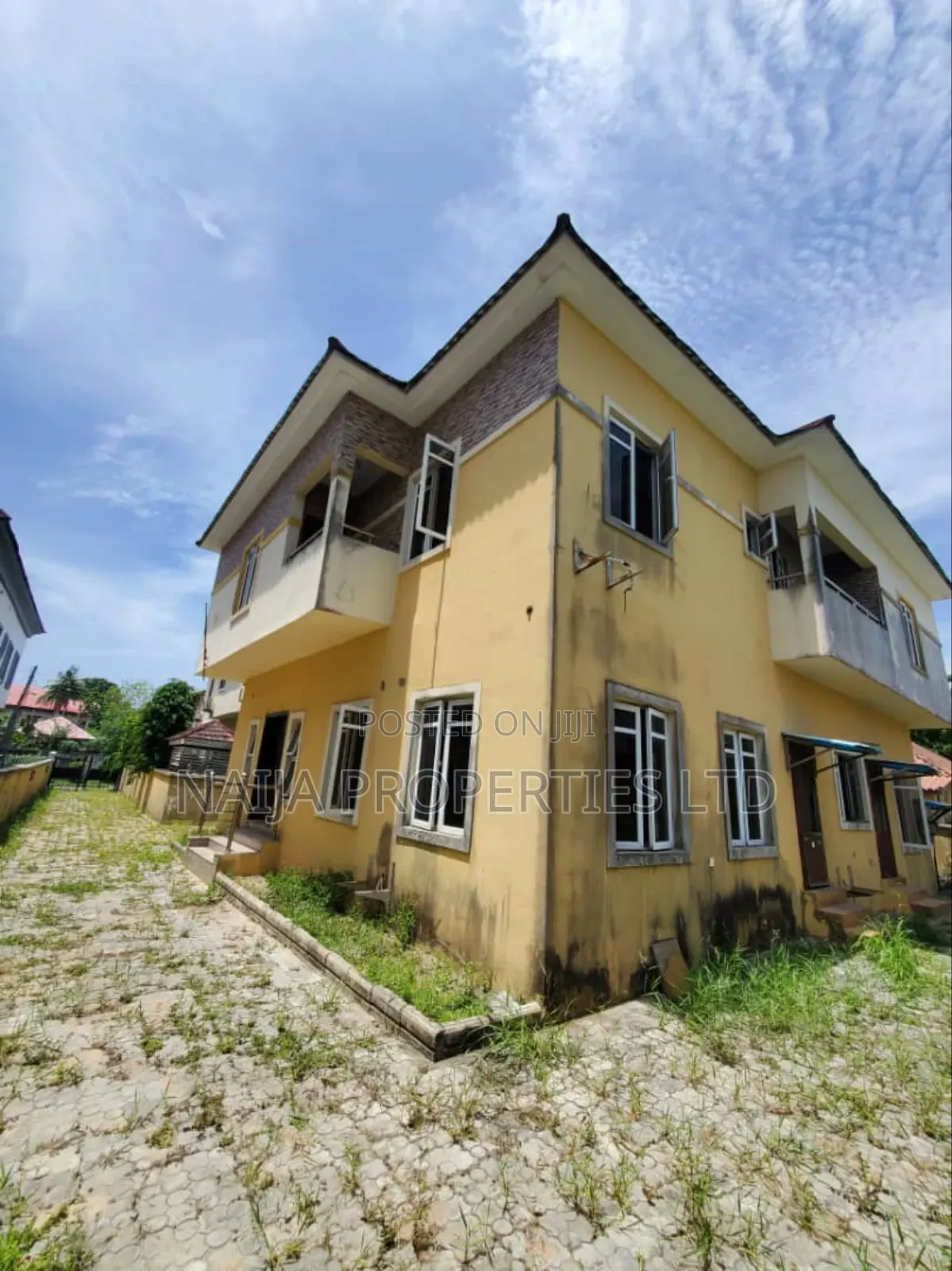 5bdrm Duplex in Crown Estate, Sangotedo for sale in Sangotedo