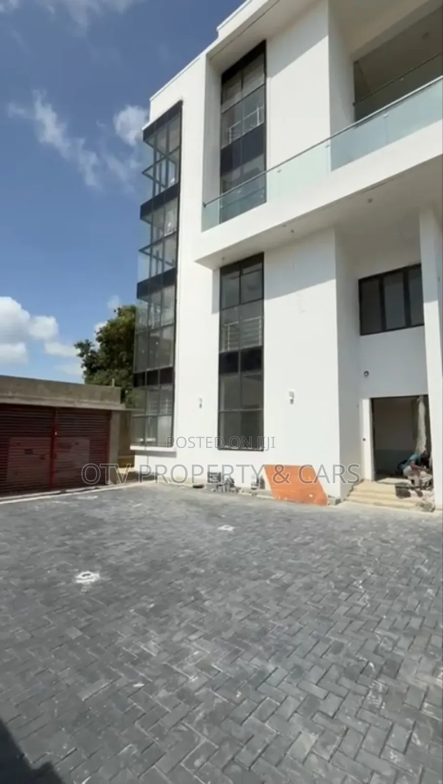 Furnished 6bdrm Duplex in Banana Island for sale in Banana Island