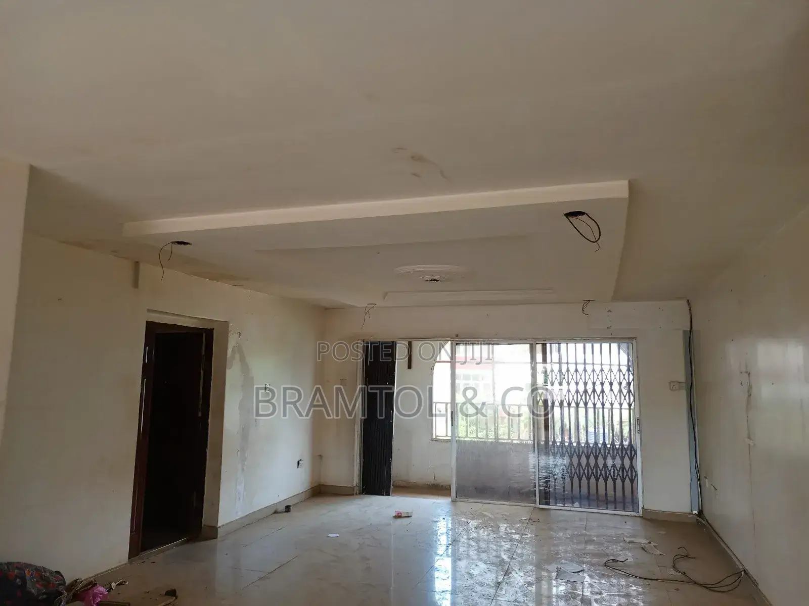3bdrm Block of Flats in Wuse 2 for rent in Wuse 2