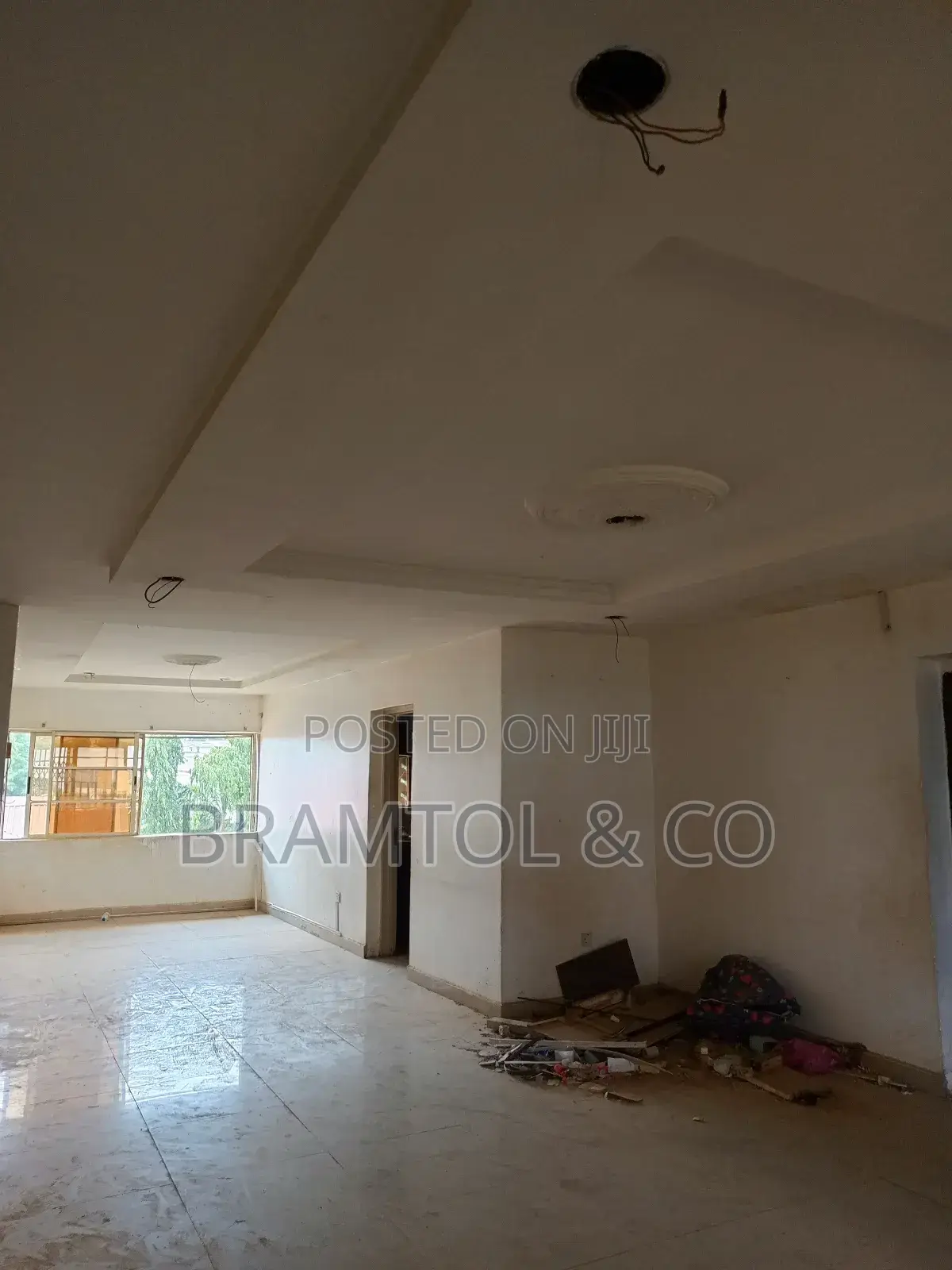 3bdrm Block of Flats in Wuse 2 for rent in Wuse 2