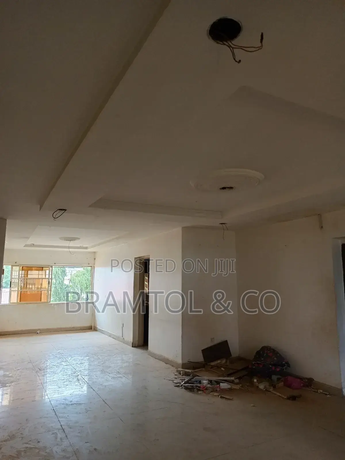 3bdrm Block of Flats in Wuse 2 for rent in Wuse 2