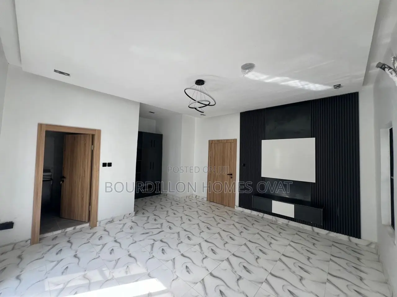 4bdrm Duplex in Ikota for sale in Ikota