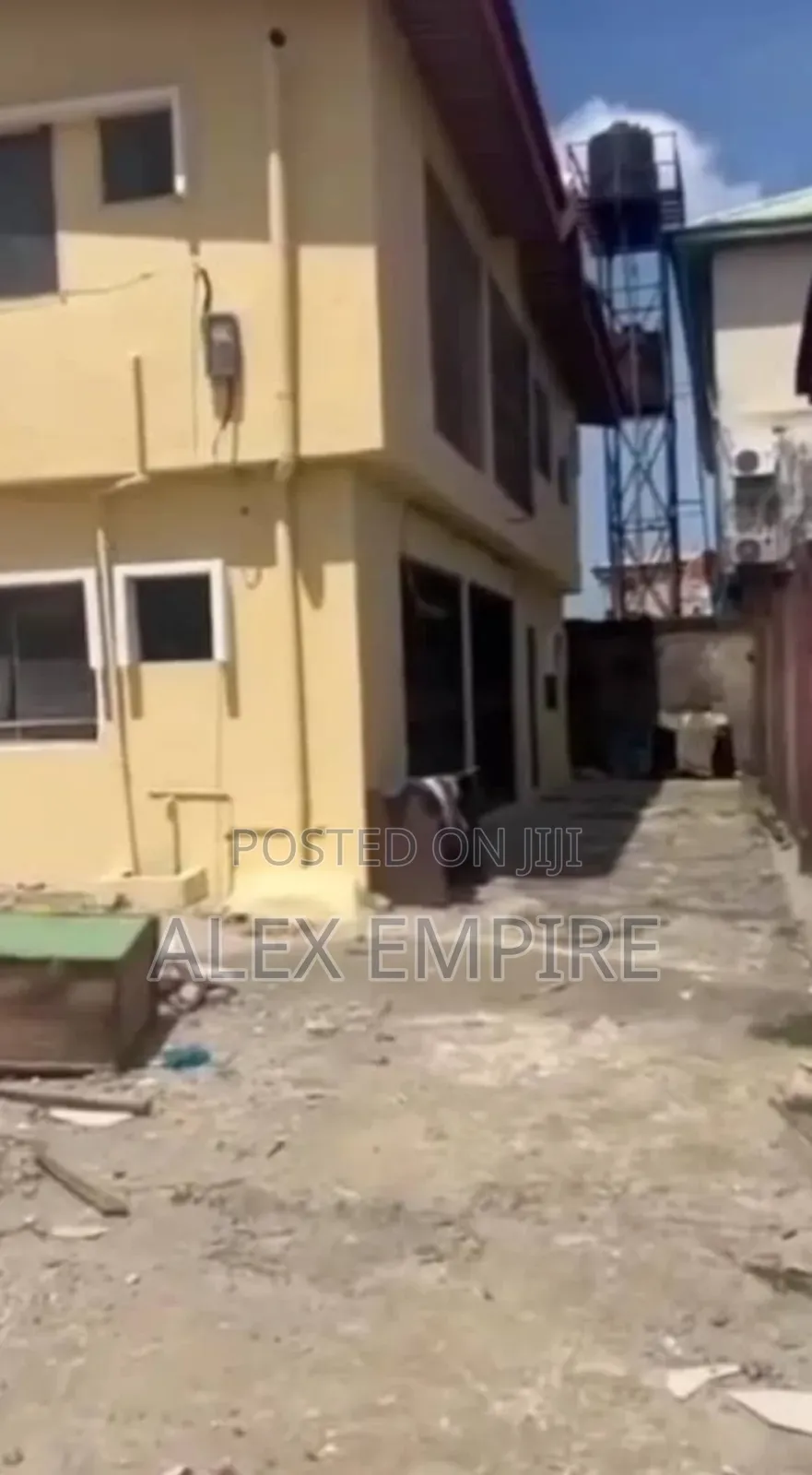 3bdrm Block of Flats in Amuwo-Odofin for sale in Amuwo-Odofin