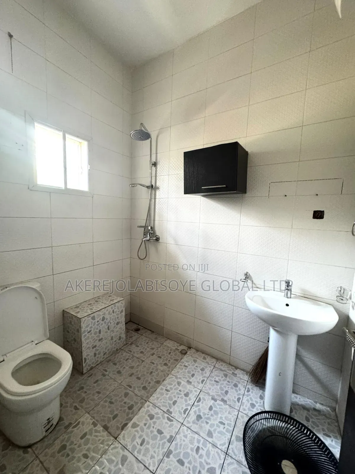 4bdrm Duplex in By Stella Maris for sale in Life Camp