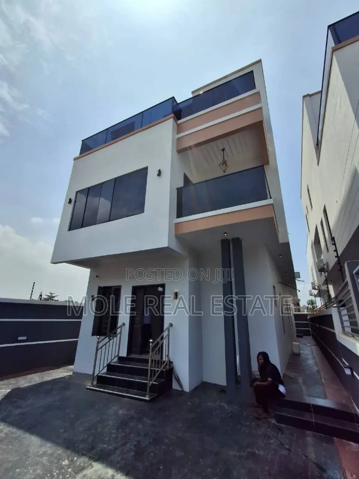 Furnished 4bdrm Duplex in Opebi Ikeja Lagos for sale in Ikeja