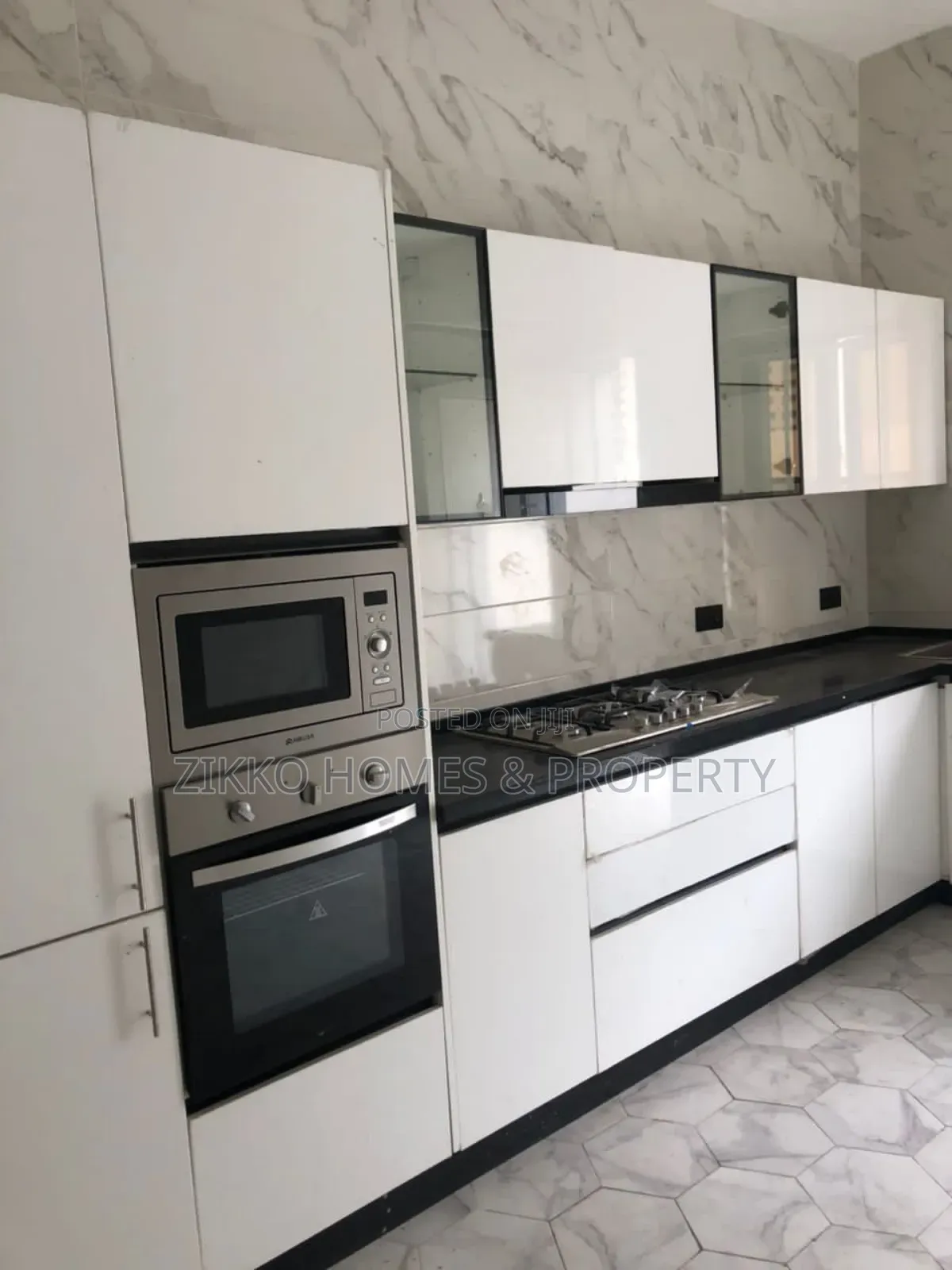 4bdrm Townhouse/Terrace in Ikoyi for sale in Ikoyi