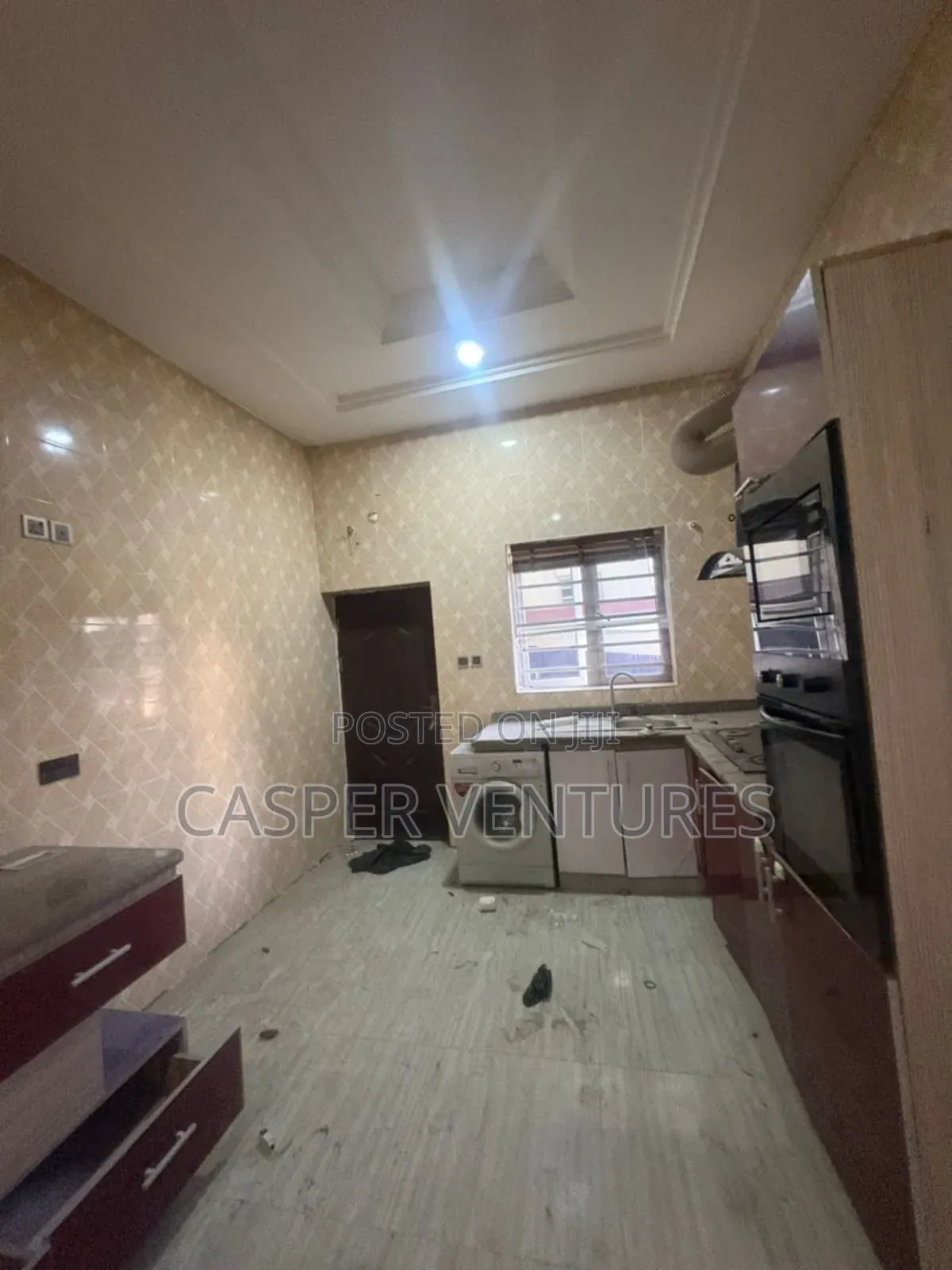 1bdrm Room & Parlour in Van Daniels, Lekki Phase 2 for rent in Lekki Phase 2
