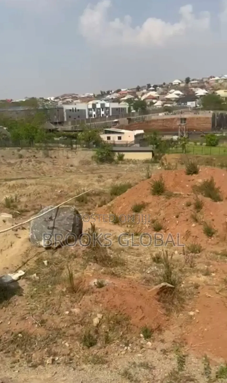 A Flat Land of 1473sqm at Guzape for Sale in Guzape District
