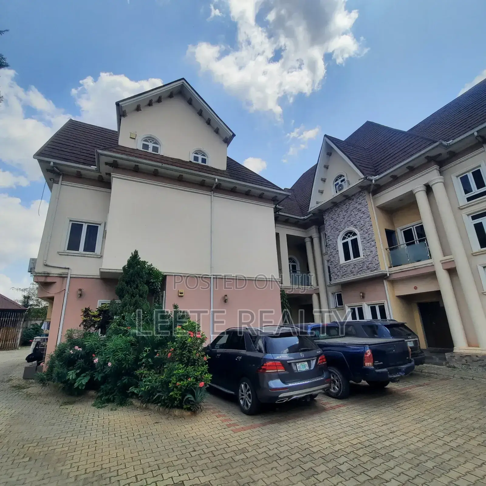 3bdrm Townhouse/Terrace in Jabi for sale in Jabi