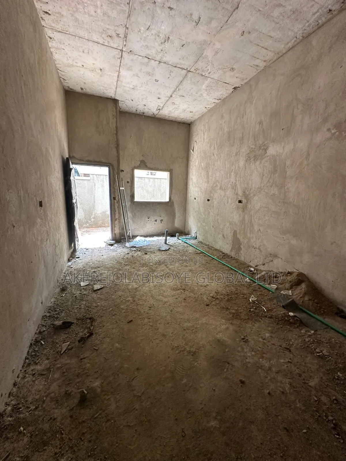4bdrm Duplex in Lifecamp Main for sale in Life Camp