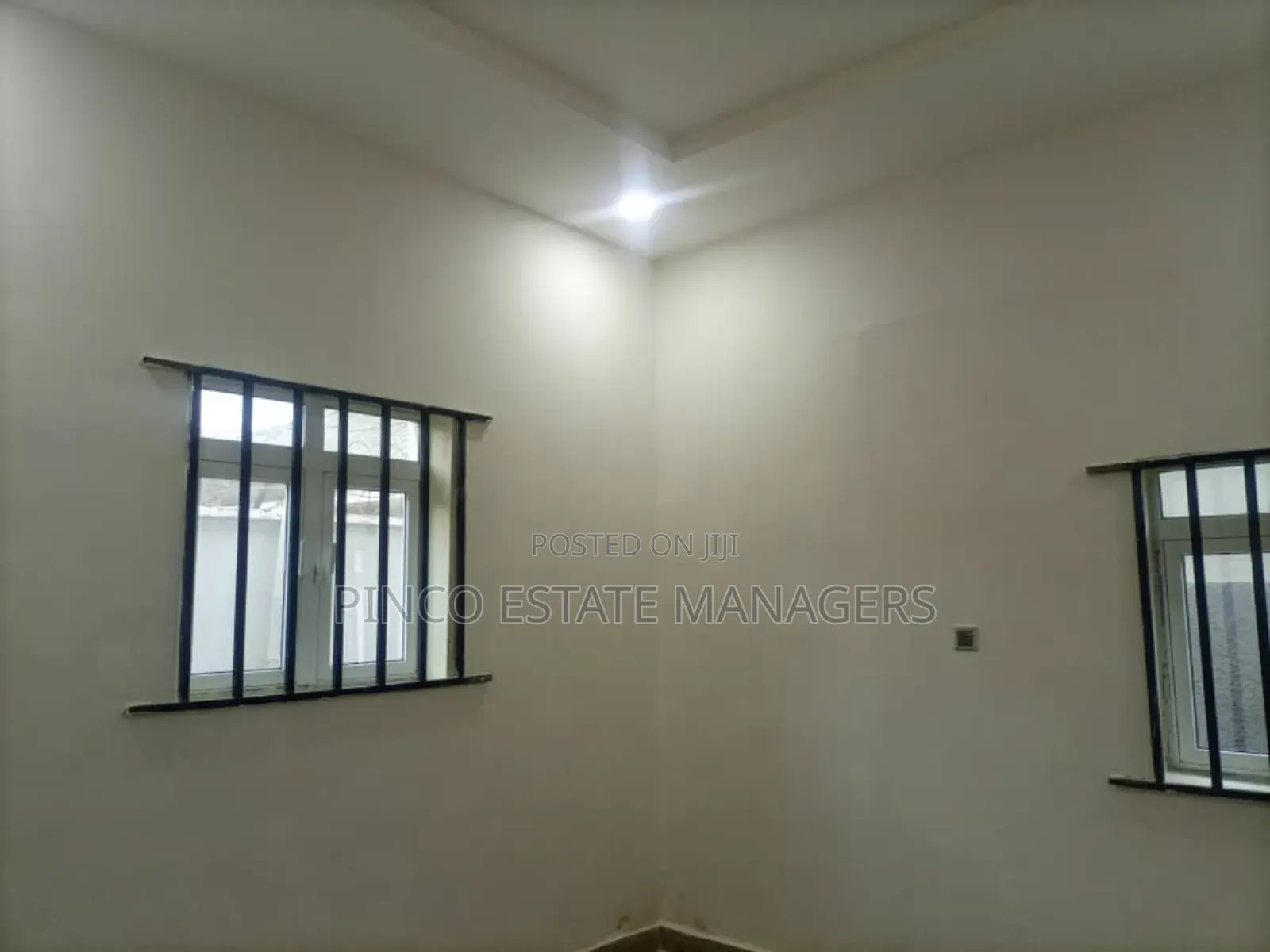3bdrm Bungalow in Efab City Estate, Life Camp for sale in Life Camp