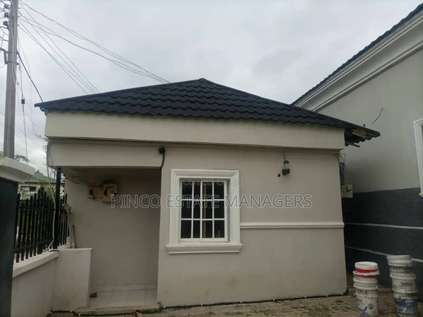 3bdrm Bungalow in Efab City Estate, Life Camp for sale in Life Camp