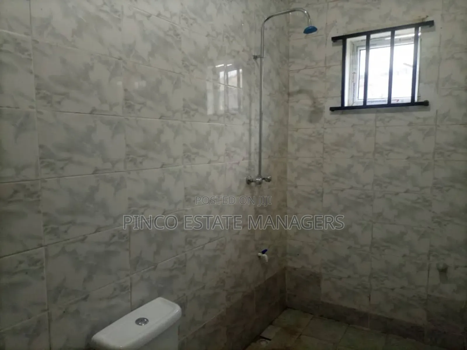 3bdrm Bungalow in Efab City Estate, Life Camp for sale in Life Camp