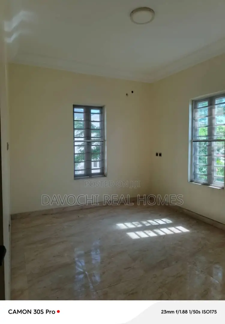 4bdrm Duplex in Orchid Road, Lekki Phase 2 for rent in Lekki Phase 2